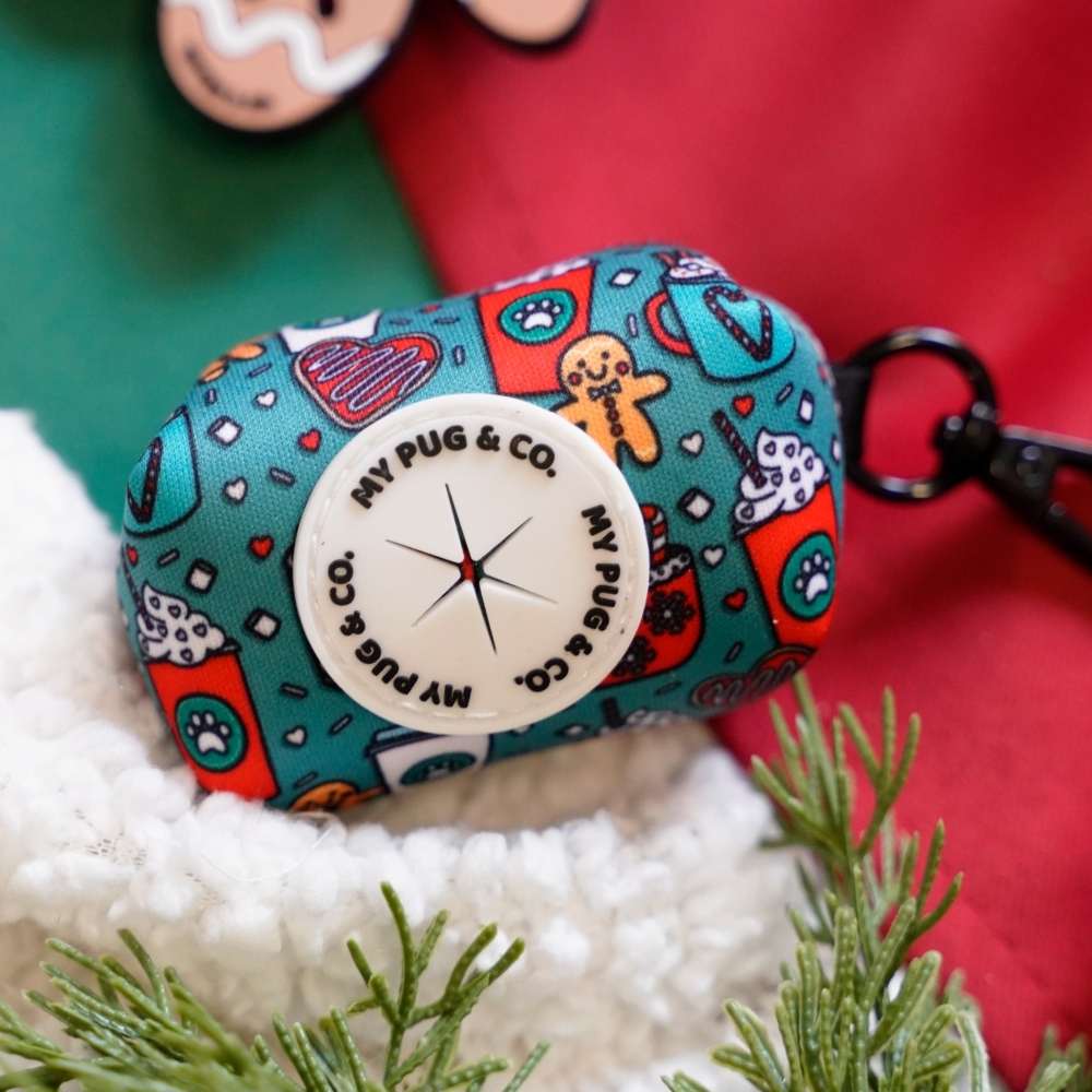 <tc>Hot Cocoa Poop Bag Holder</tc>