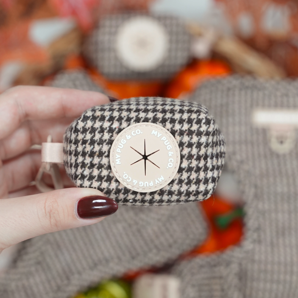 Houndstooth Bag Holder