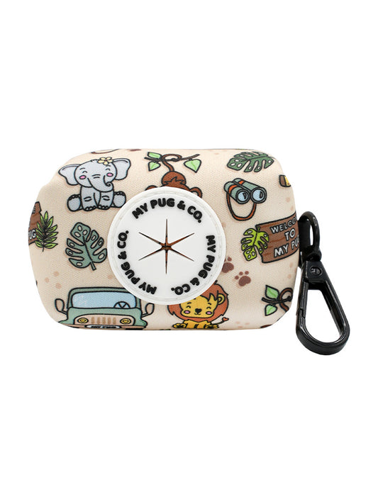 <tc>Safari Poop Bag Holder</tc>