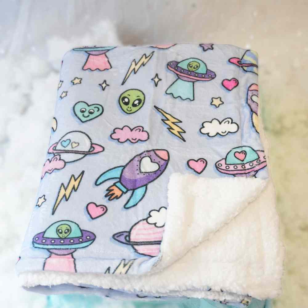 Aliens Exist Blanket