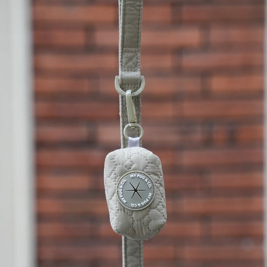 Porta bolsas Après-Ski para perros de My Pug & Co